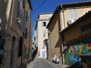 Un weekend a Marsiglia e Arles nel sud della Francia sara caulfield